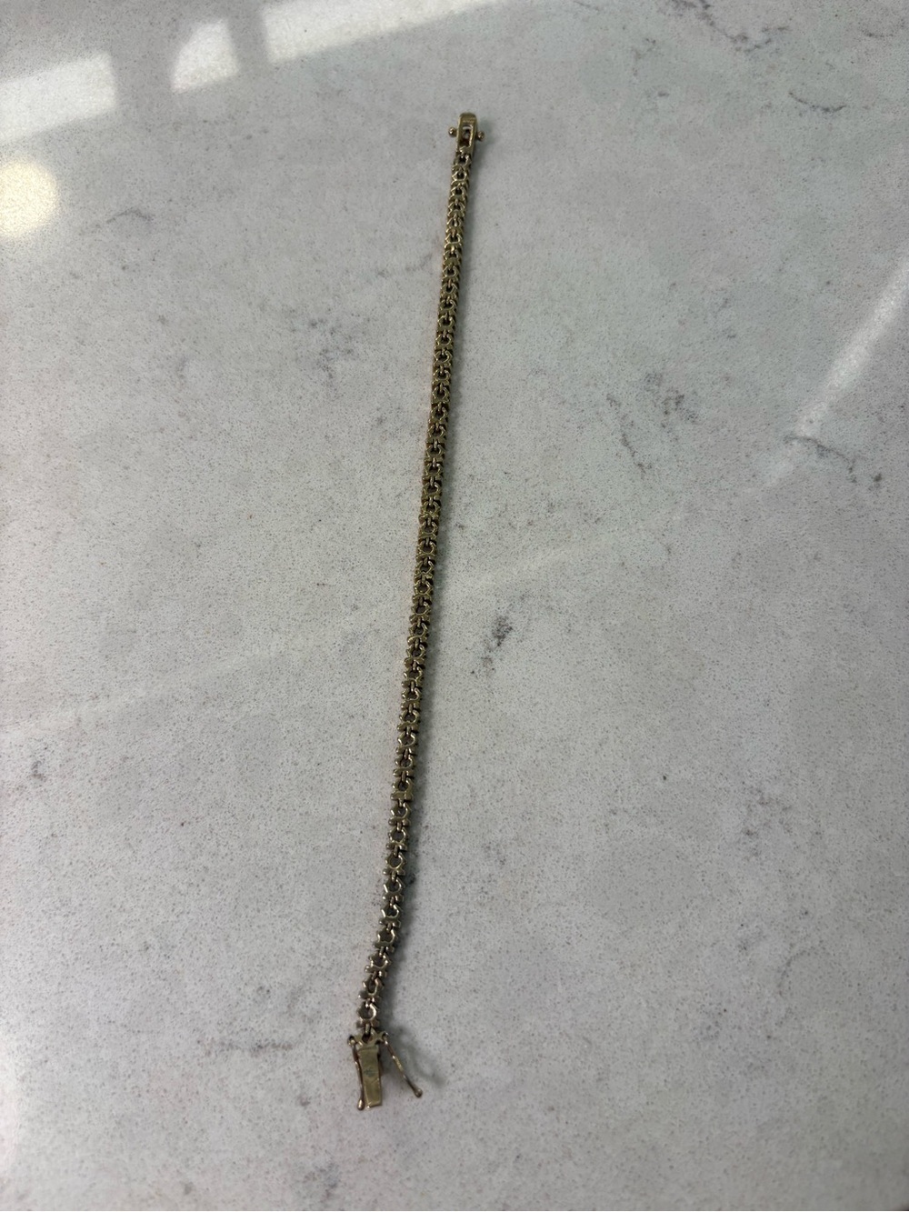 Vintage Roman Tennis Bracelet with Clear Stones - Picture 5 of 8